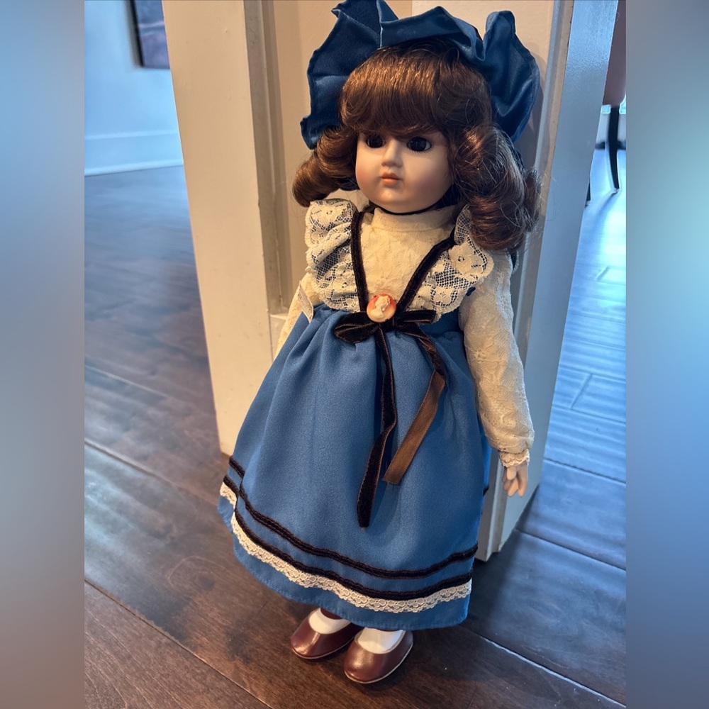 Nib 1981 Cecile Gorham Musical Doll by GORHAM
